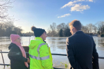 Dr Ben Spencer MP inspects high river levels